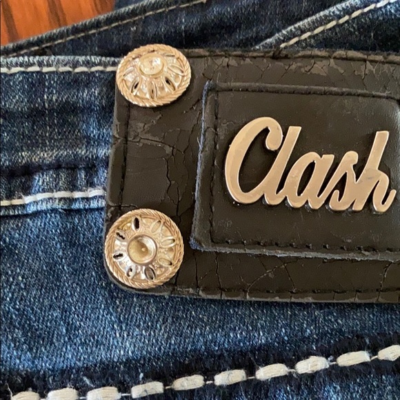 Juniors Clash Jeans - Picture 11 of 11